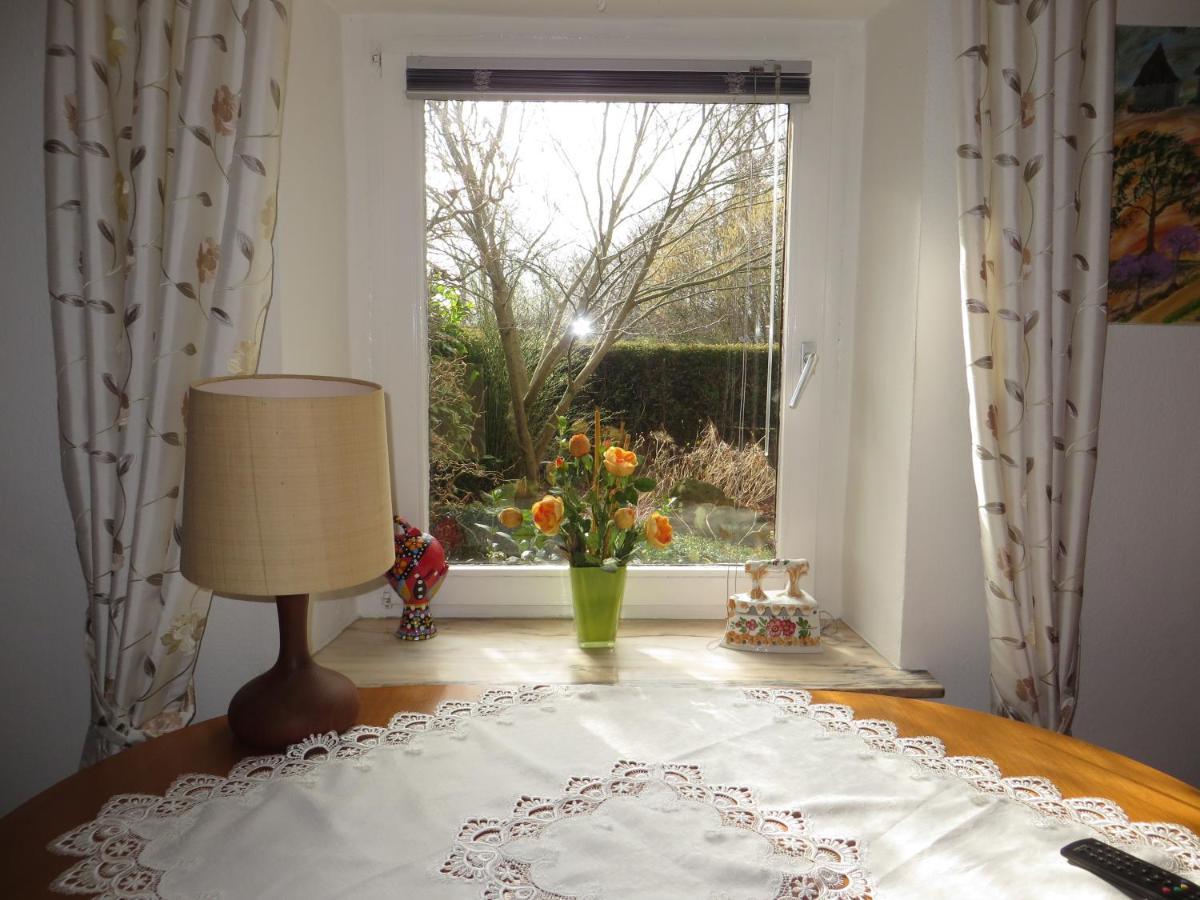 Ferienwohnung Im Gruenen Eg Mit Terrasse ヘルデッケ エクステリア 写真